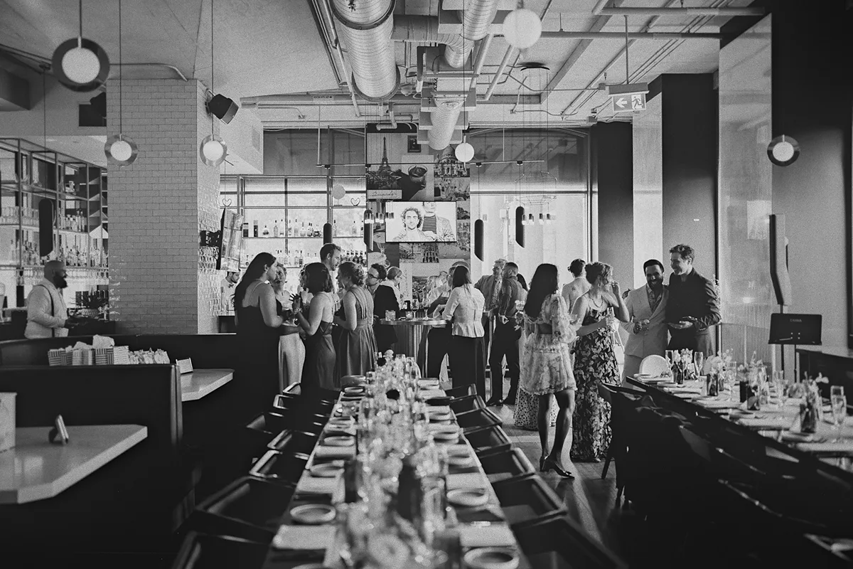A wide view of the cocktail hour at Ricarda's